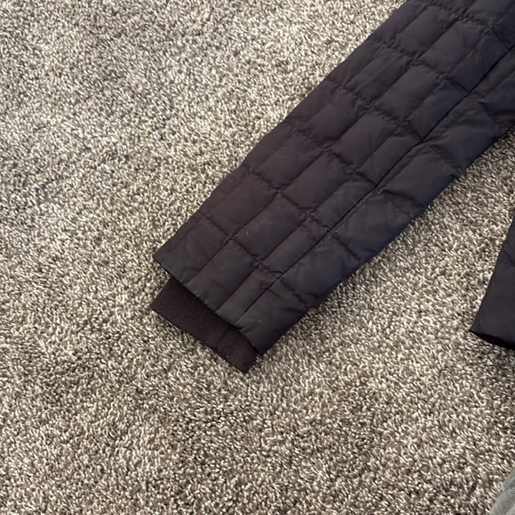 J. Crew / Black quilted down puffer jacket Small - Picture 3 of 5